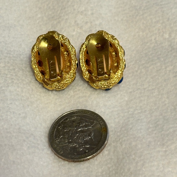 Kenneth Jay Lane KJL Vintage 60’s Clip On Earrings - Picture 9 of 10